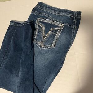 Vigoss Dark Blue Capri Jeans